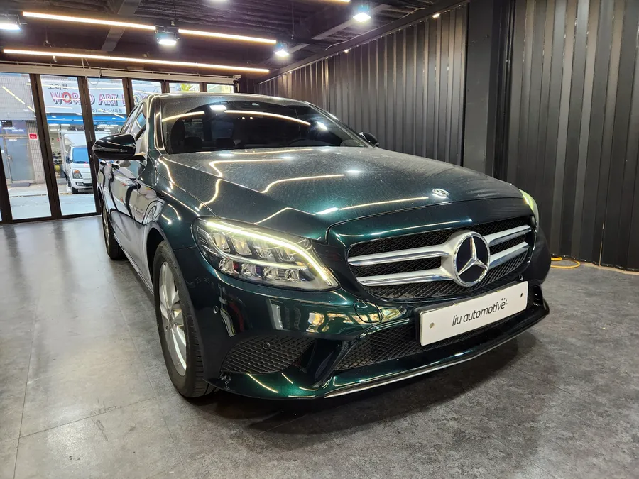 Mercedes-Benz CクラスのPPF施工事例｜費用目安・仕上がり 施工写真 3-1