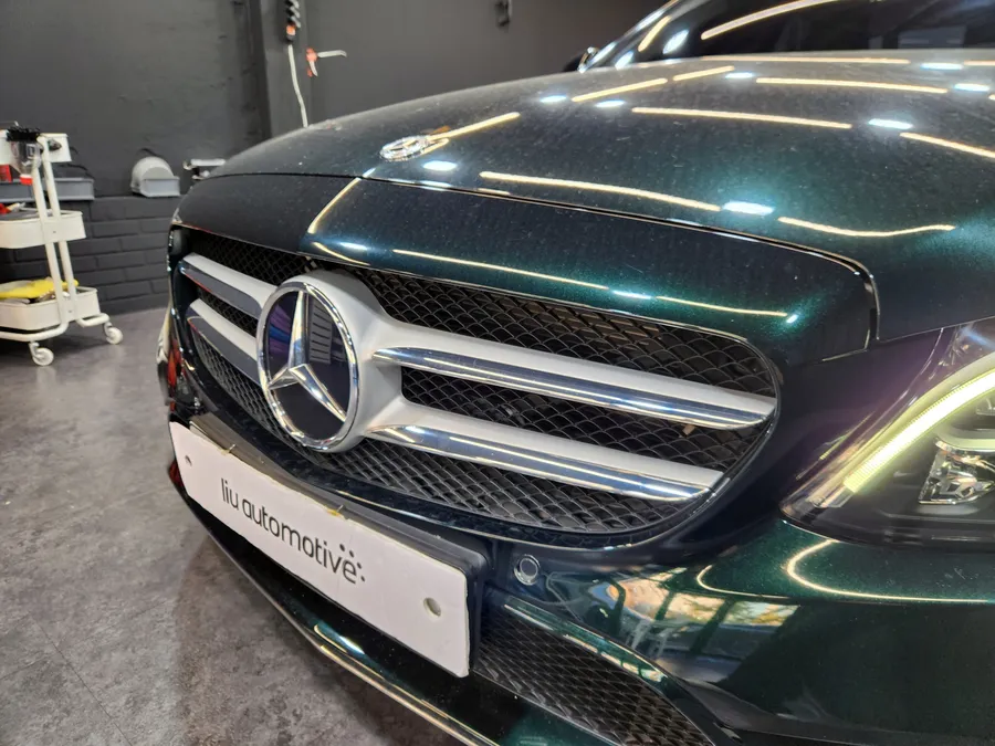 Mercedes-Benz CクラスのPPF施工事例｜費用目安・仕上がり 施工写真 3-2