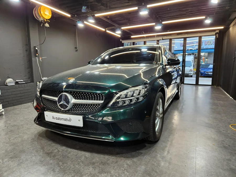 Mercedes-Benz CクラスのPPF施工事例｜費用目安・仕上がり 施工写真 2-3