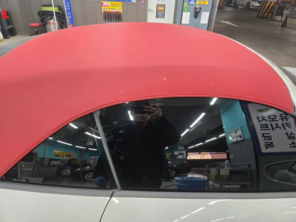ポルシェ911のガラスコーティング事例|費用目安と仕上がり 施工写真 1-3