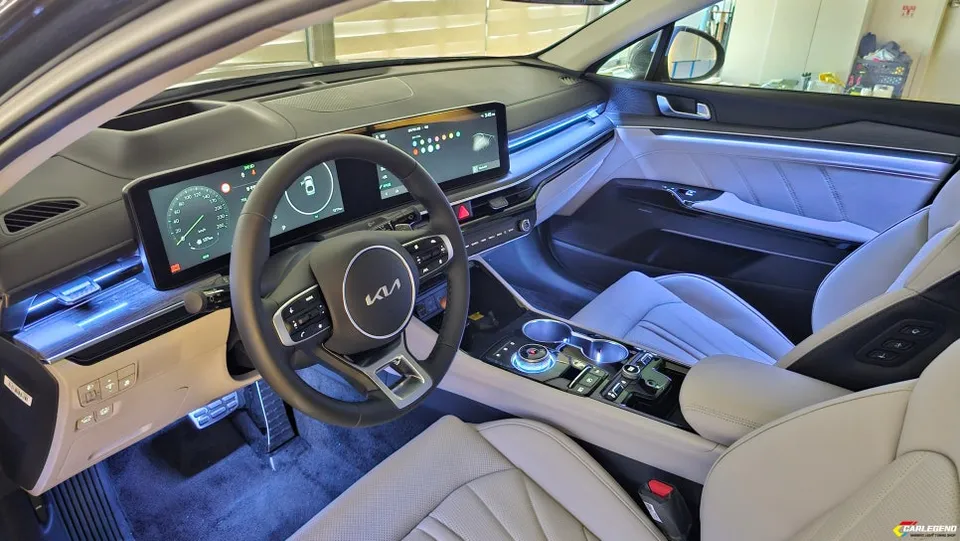 Kia K5 ambient lighting - Kia K5 Ambient Lighting Review — Custom Install Transforms Interi photo 5