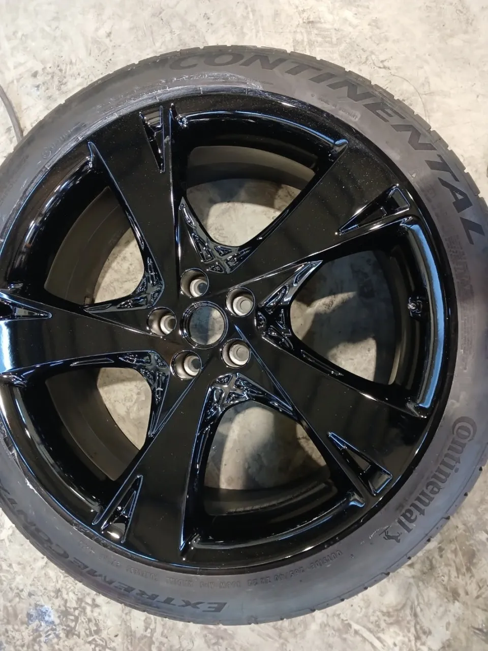 Genesis GV80のホイールリペア・塗装事例 施工写真 1-2