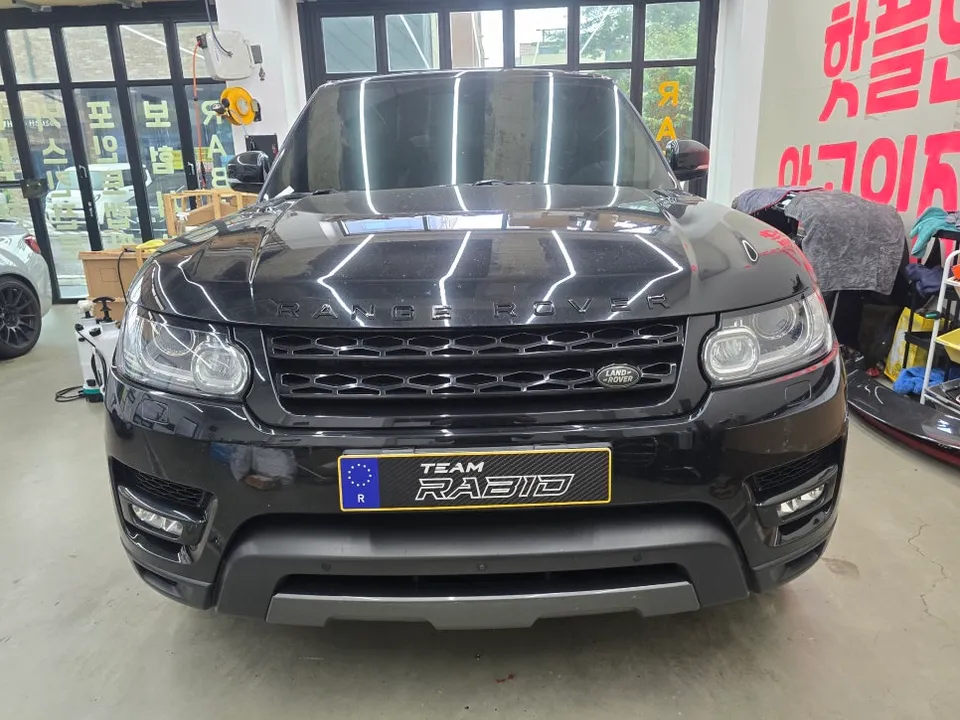 Land Rover Range Rover Sport vinyl wrap - Land Rover Range Rover Sport Vinyl Wrap Review — Cost photo 3