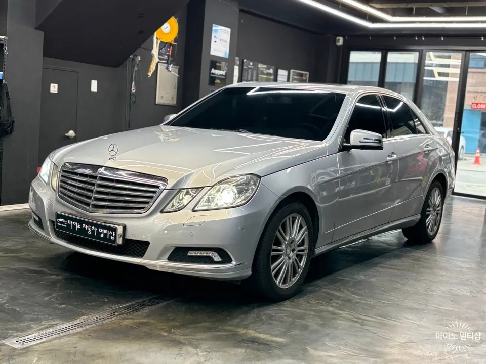 メルセデス・ベンツ Eクラス W213 カーフィルム施工事例 施工写真 3-3