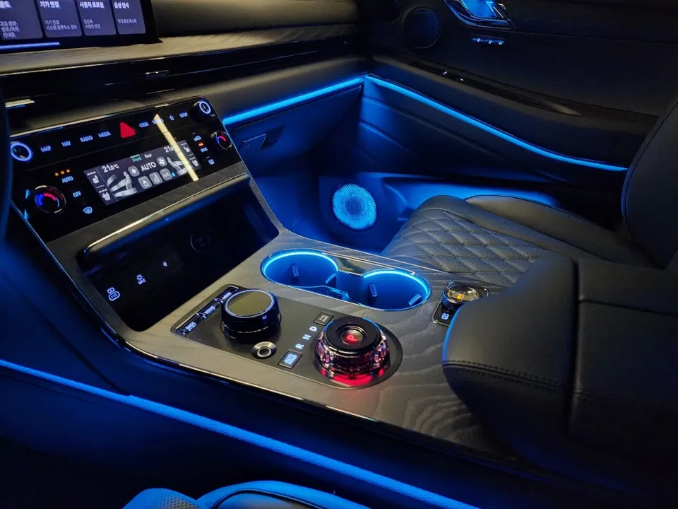 Genesis GV80 Ambient Lighting Review: Interior LED Upgrade Cost photo 2