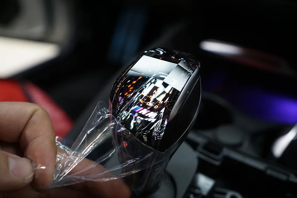 BMW 5 Series G30 ambient lighting - BMW 5 Series Ambient Lighting Review — Enhanced Night Driving photo 5