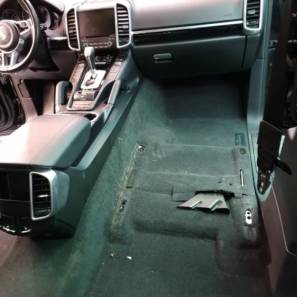 Porsche Cayenne paint correction - Porsche Cayenne Paint Correction Review — Results & Cost photo 3