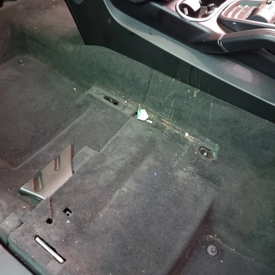 Porsche Cayenne paint correction - Porsche Cayenne Paint Correction Review — Results & Cost photo 5