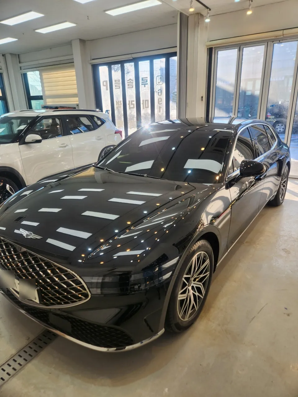 Genesis G90 Paint Correction & Glass Coating Review photo 1