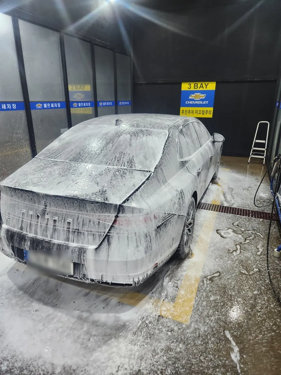 Genesis G90のガラスコーティング事例|費用目安と仕上がり 施工写真 2-2