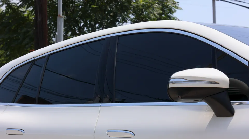 Mercedes-Benz EQS SUV 580 body kit - Mercedes-Benz EQS 580 Body Kit Upgrade Review photo 6