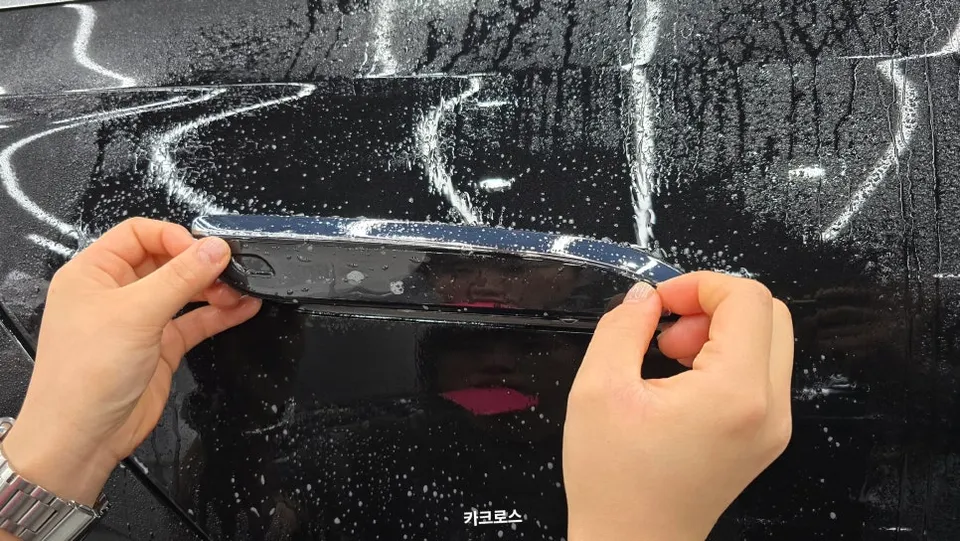 メルセデス・ベンツ Eクラス W213 PPF施工事例｜費用目安・仕上がり 施工写真 1-3