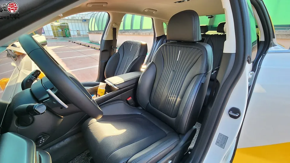 Hyundai Grandeur GN7 Interior Customization Review photo 4