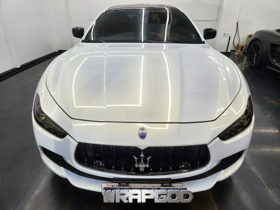 Maserati Ghibliのカーラッピング事例|費用目安・仕上がり 施工写真 1-2