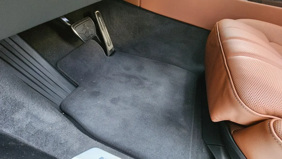 BMW 7 Series interior customization - BMW 7 Series Interior Customization Review — Cost & Results photo 3
