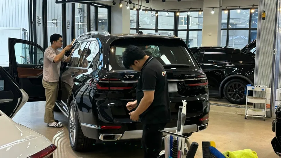 BMW X7 new car package - BMW X7 Full PPF New Car Package Review: Premium Protection photo 5