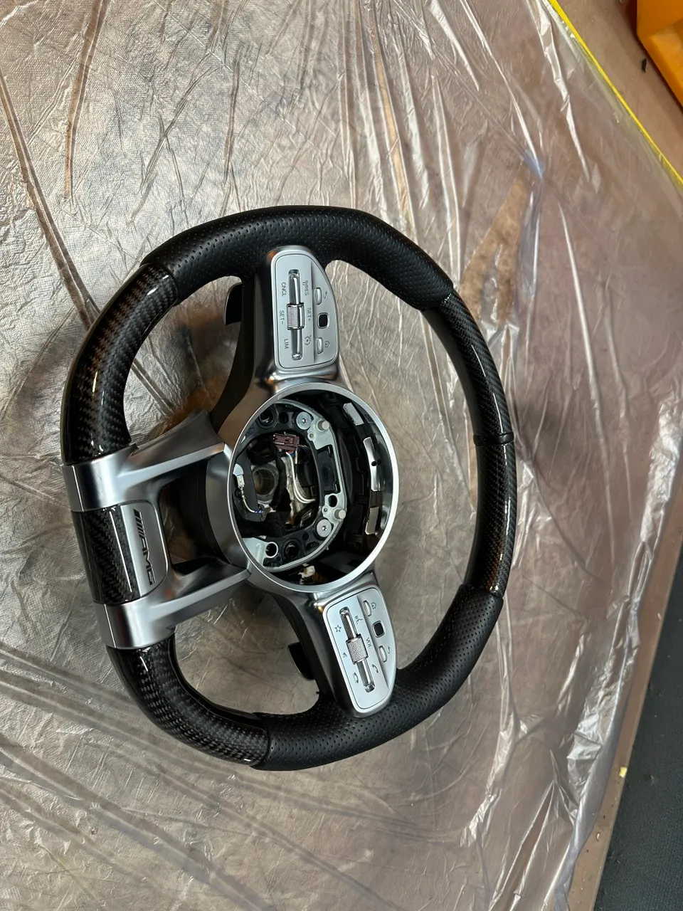 Mercedes-Benz S-Class steering wheel - Mercedes-Benz S-Class Steering Wheel Customization Review photo 4