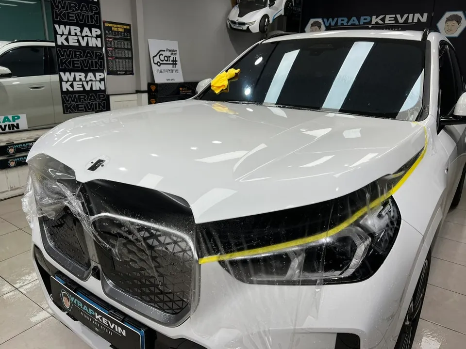 BMW iX1のPPF施工事例|費用目安と仕上がり 施工写真 3-1