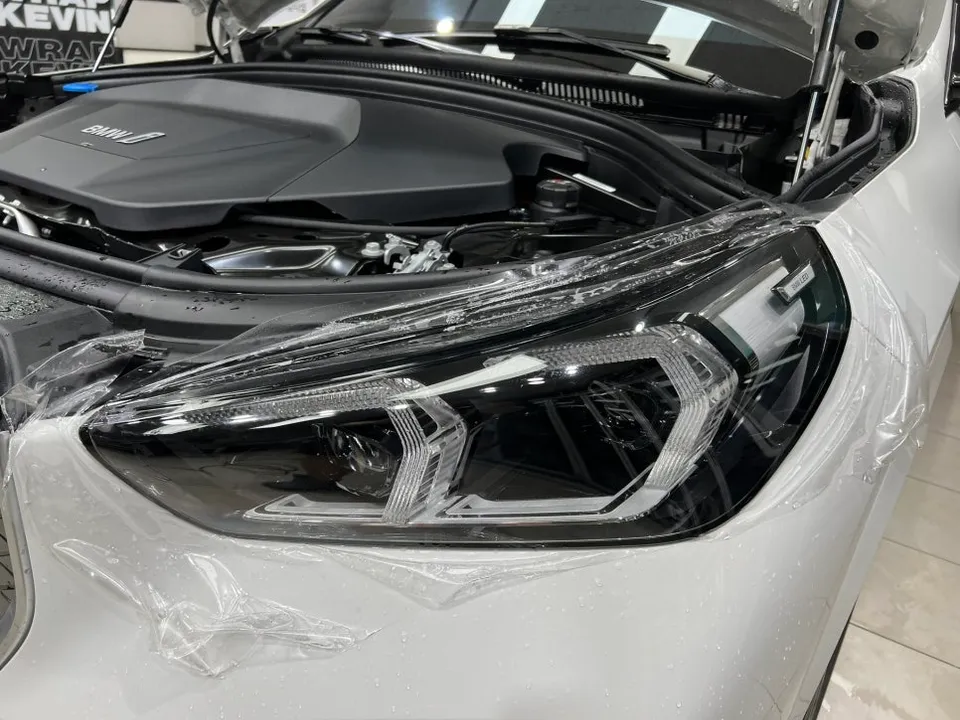 BMW iX1のPPF施工事例|費用目安と仕上がり 施工写真 1-3