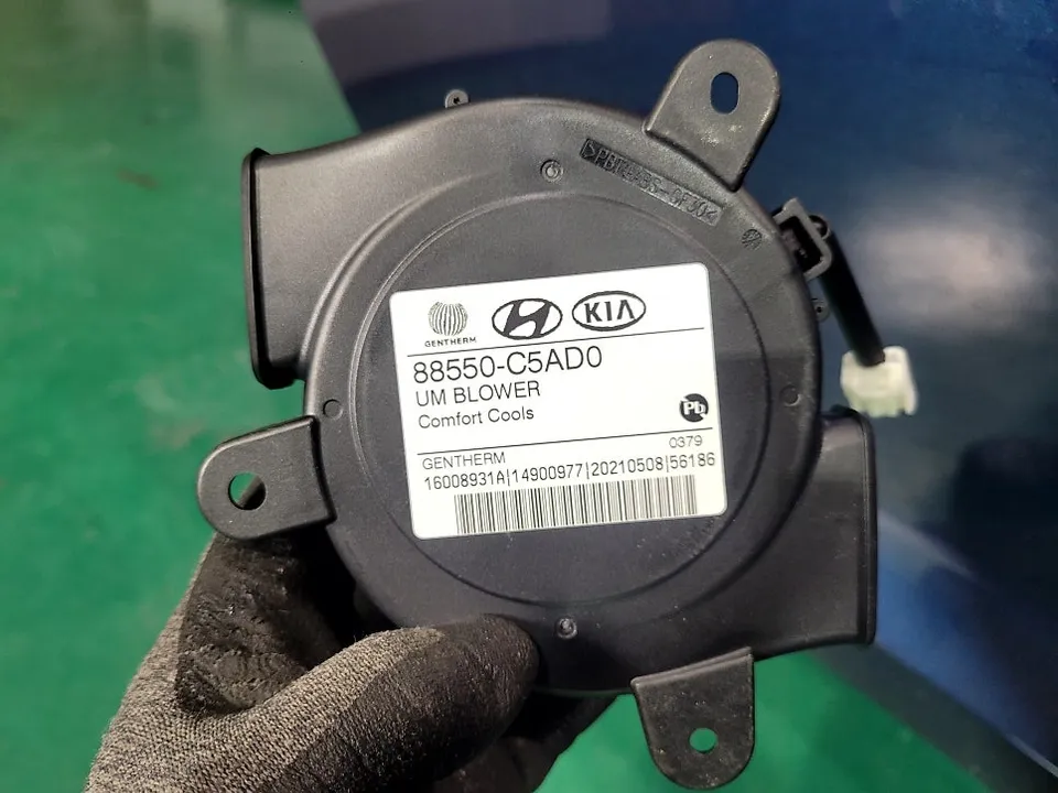 Hyundai Sonata Seat Ventilation & Heating Upgrade photo 4