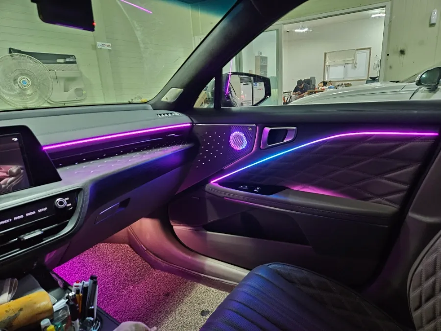 Kia K8 ambient lighting - Kia K8 Ambient Lighting Review — Enhanced Interior photo 4