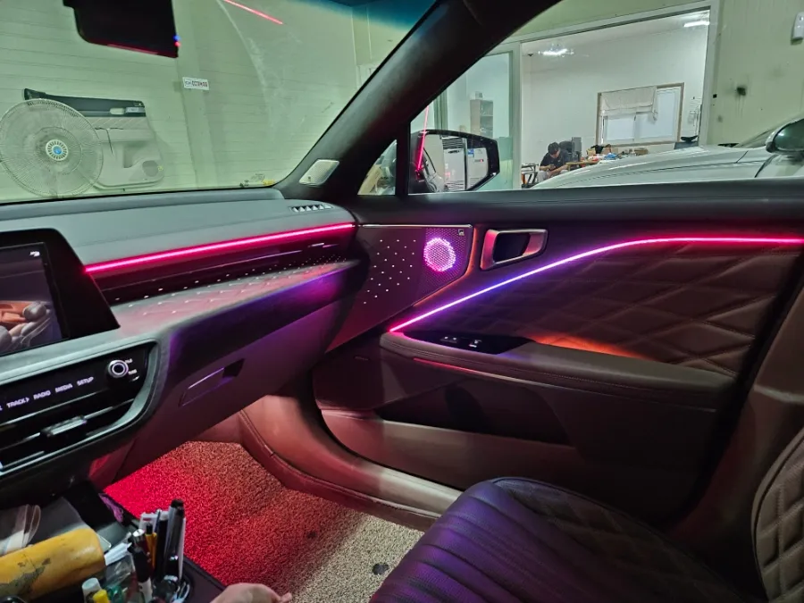 Kia K8 ambient lighting - Kia K8 Ambient Lighting Review — Enhanced Interior photo 5