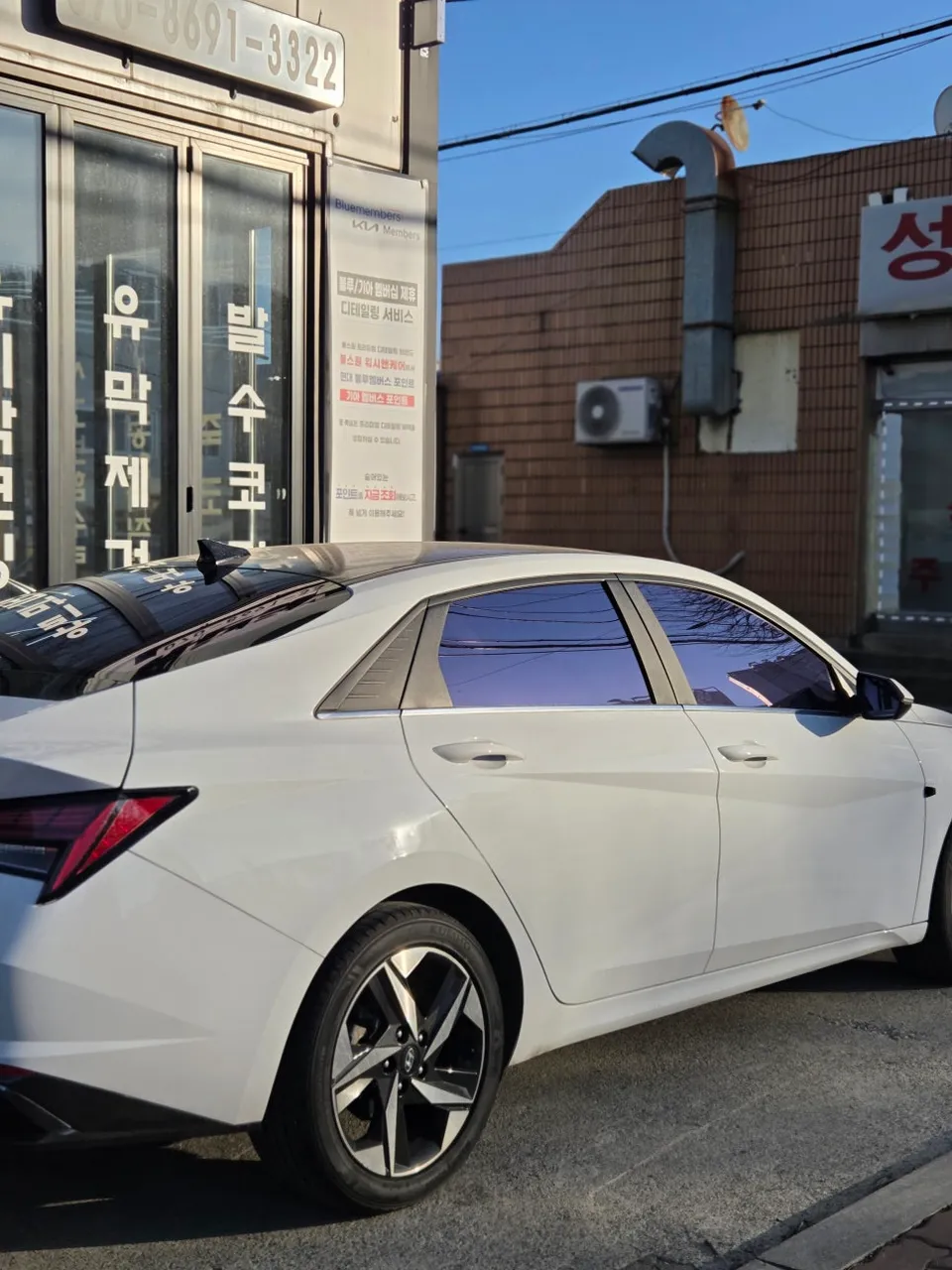 Hyundai Elantra CN7 window tinting - Hyundai Elantra CN7 Window Tinting Review — Heat Rejection photo 3