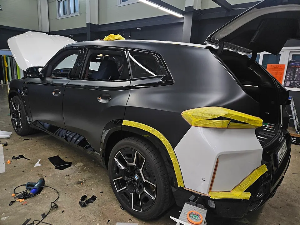 BMW XM ppf - BMW XM Paint Protection Film Review: Matte Black Upgrade photo 4