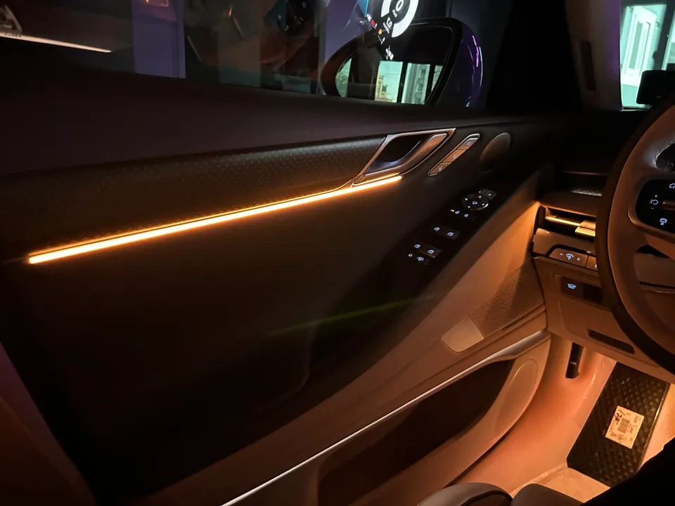 Genesis G80 RG3 ambient lighting - Genesis G80 Ambient Lighting Upgrade Review photo 3