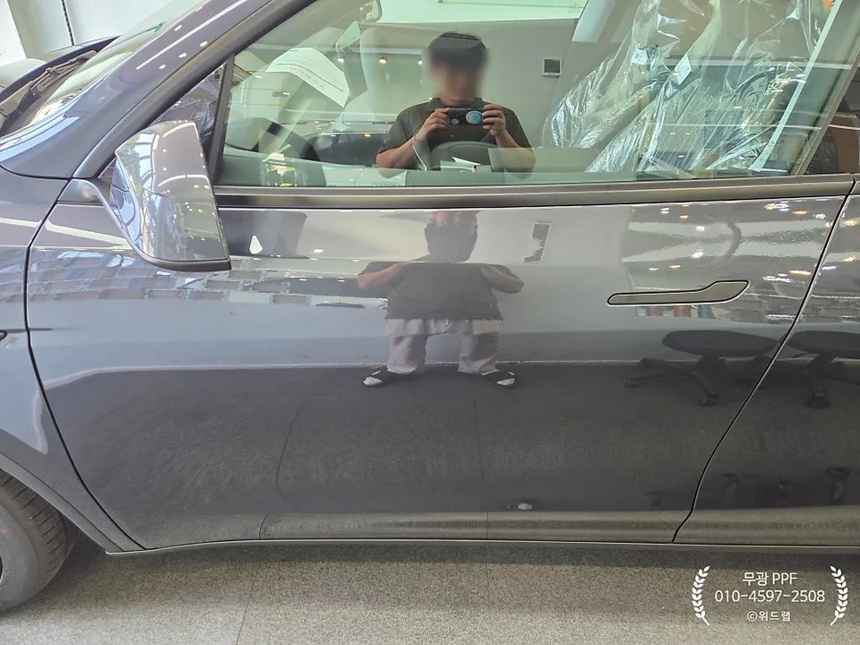 Tesla Model Y PPF施工事例|費用目安と仕上がり 施工写真 1-1