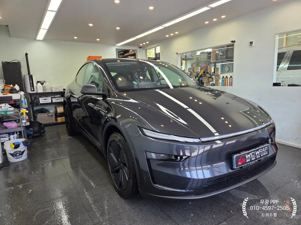 Tesla Model Y PPF施工事例|費用目安と仕上がり 施工写真 2-2