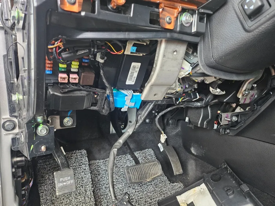 Kia Mohave oem options - Kia Mohave OEM Options Review: Smart Key Retrofit photo 5
