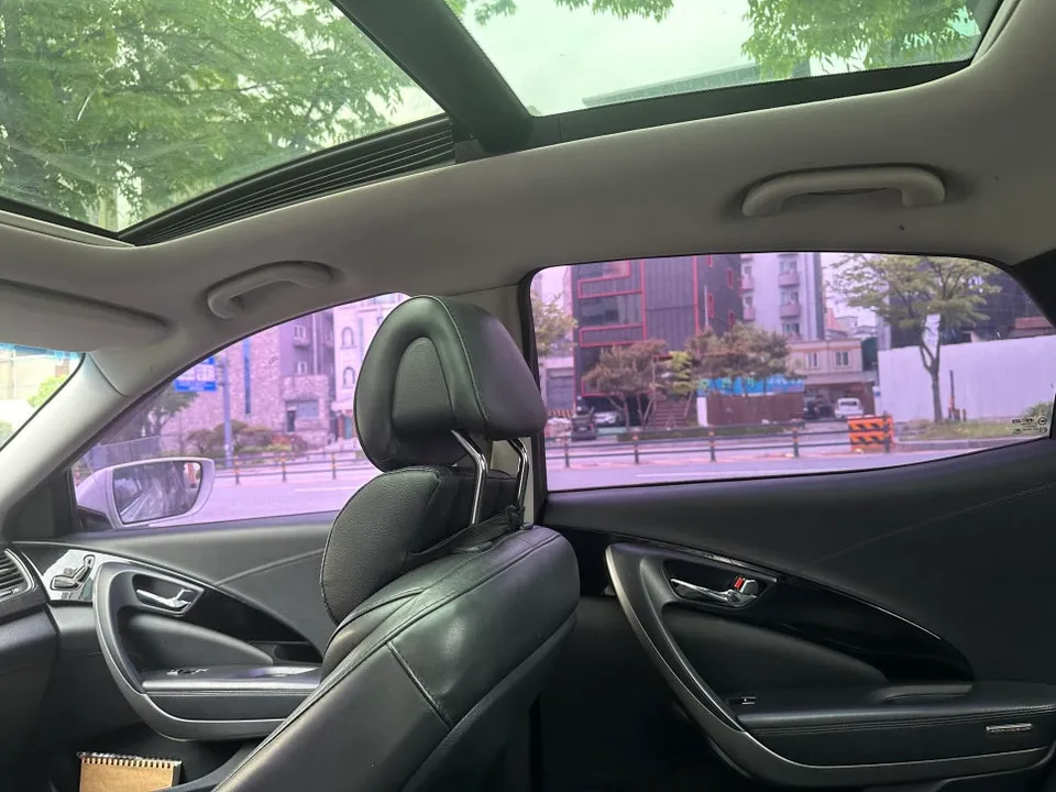 Hyundai Grandeur HGのカーフィルム施工事例|費用目安・仕上がり 施工写真 3-2