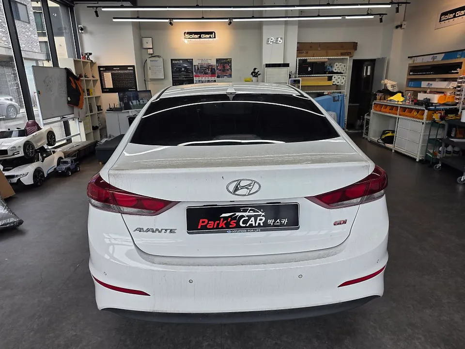 Hyundai ElantraのPPF施工事例|費用目安と仕上がり 施工写真 1-1