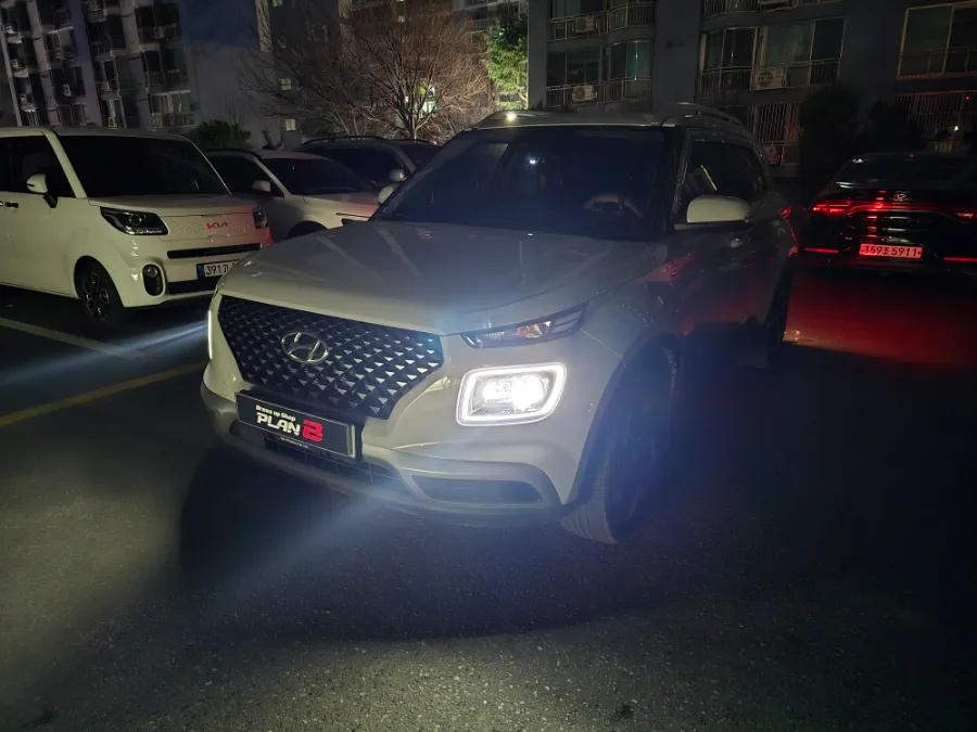 Hyundai Venue Ambient Lighting Review: Mood Lighting Upgrade Before