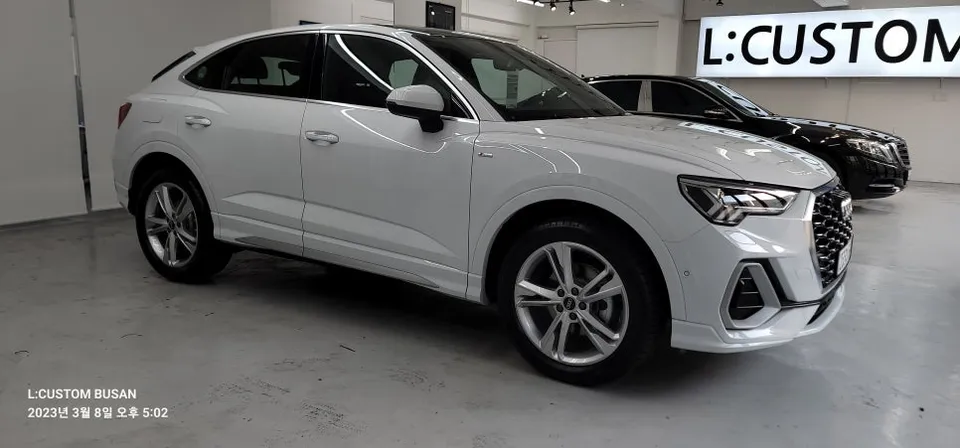 Audi A6 dash cam installation result