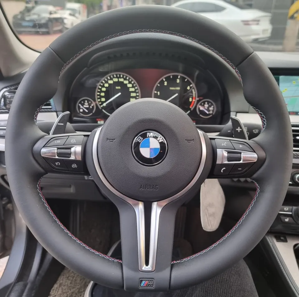 BMWのAndroid Auto・CarPlay取付事例 施工写真 4-1