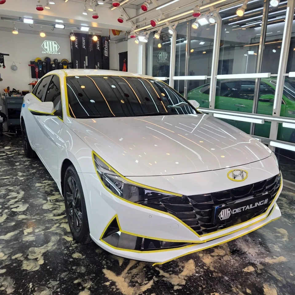 Hyundai Elantraのガラスコーティング事例 施工写真 3-2