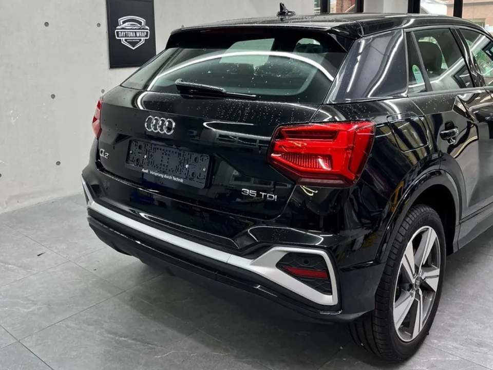 Audi vinyl wrap - Audi Q2 Vinyl Wrap Review: Chrome Delete for a Sleek Look photo 4