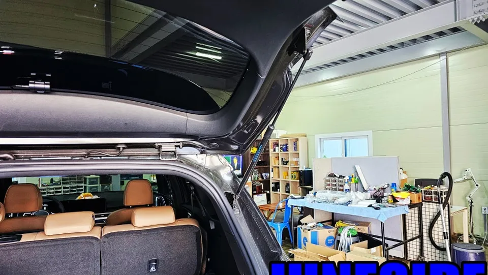 Kia Sorento MQ4 oem options - Kia Sorento MQ4 Oem Options Installation Review — Cost photo 3