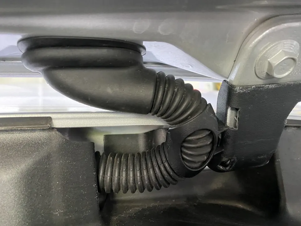 Mercedes-Benz GLC dash cam - Mercedes-Benz GLC Dash Cam Installation Guide photo 4