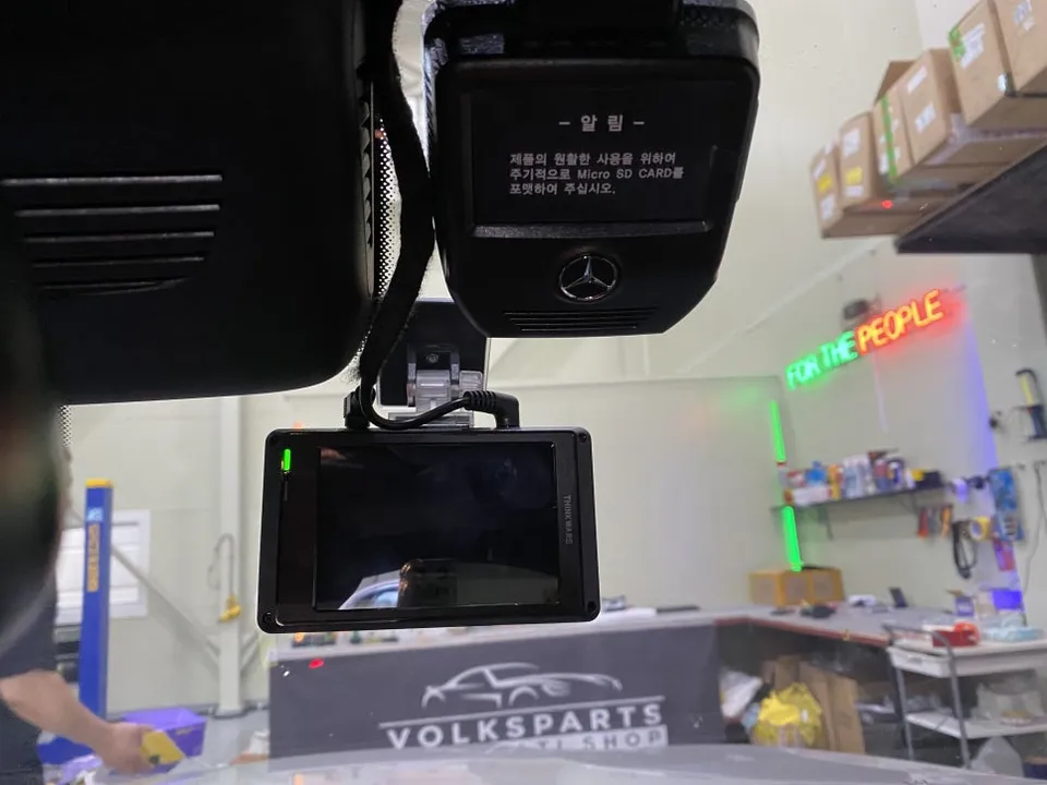 Mercedes-Benz GLC dash cam - Mercedes-Benz GLC Dash Cam Installation Guide photo 5