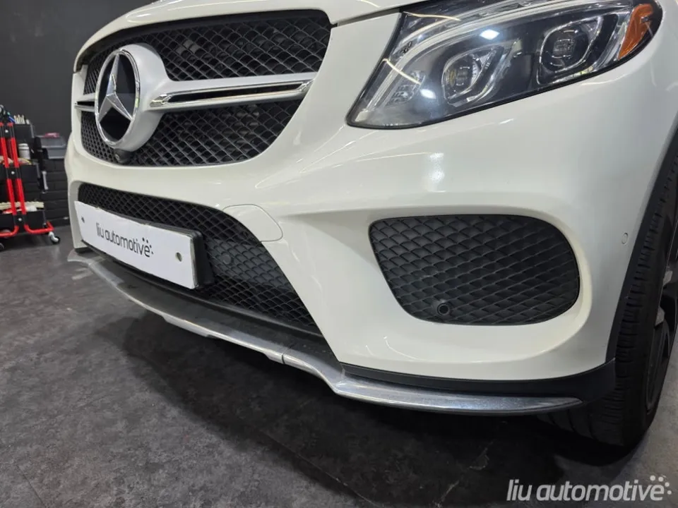 Mercedes-Benz GLE vinyl wrap - Mercedes-Benz GLE Vinyl Wrap Review — Chrome Delete Black Pack photo 3
