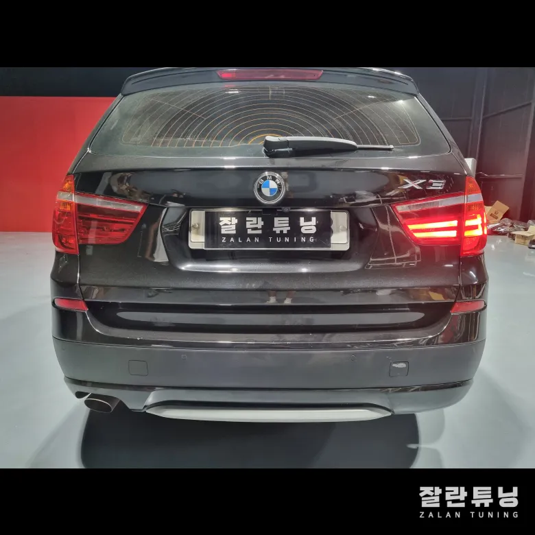 BMW X3 F25 Tail Light LED Repair Review photo 4