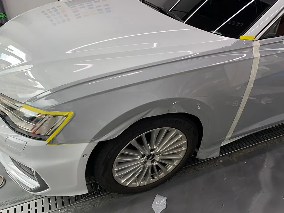 BMW 5 Seriesのカーラッピング事例｜ナardo Grey 施工写真 1-3