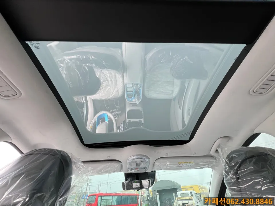 Hyundai IONIQ 9のカーフィルム施工事例 施工写真 5