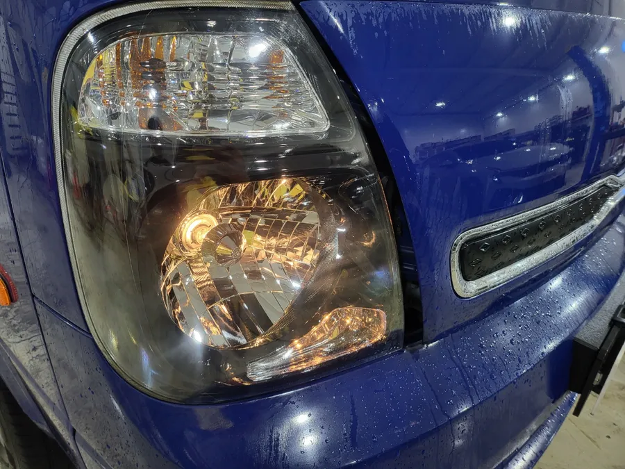 Kia Bongo 3 lighting upgrade - Kia Bongo 3 LED Headlight Upgrade Review photo 3