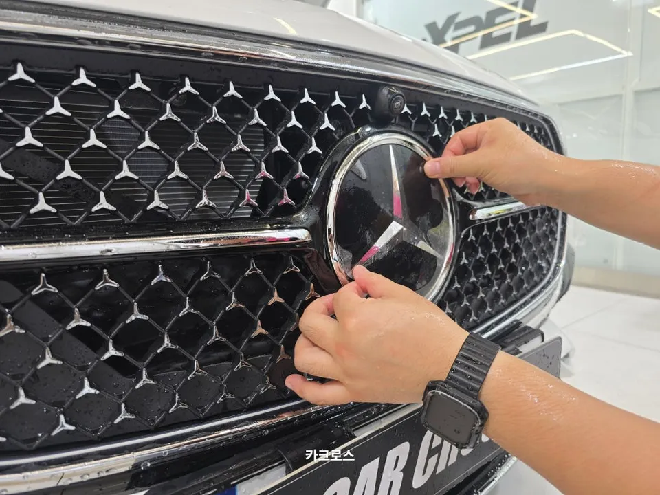Mercedes-Benz Eクラス PPF施工事例|費用目安と仕上がり 施工写真 1-2