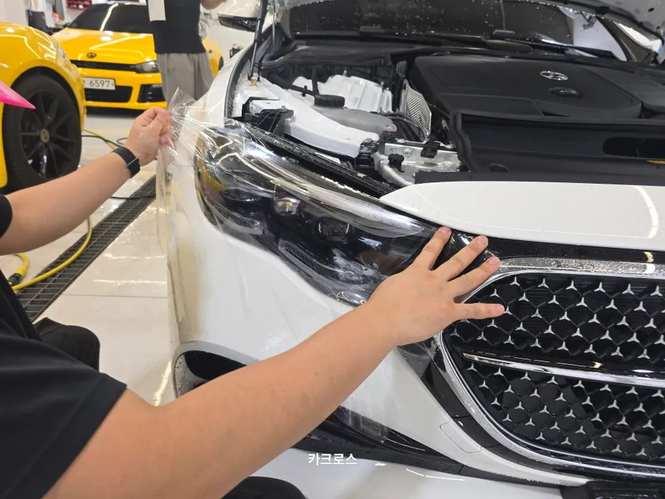 Mercedes-Benz Eクラス PPF施工事例|費用目安と仕上がり 施工写真 2-2