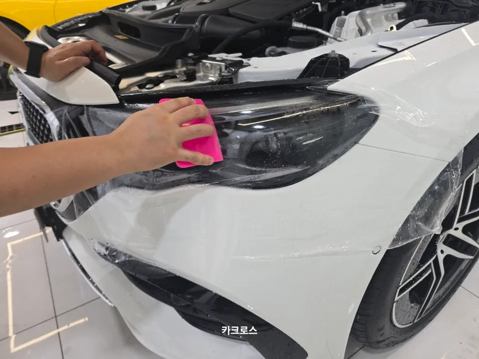 Mercedes-Benz Eクラス PPF施工事例|費用目安と仕上がり 施工写真 3-2